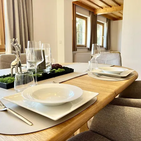 Pauline Apartment